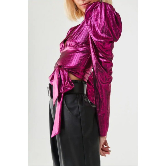 FOREVER‎ 21 Tie Metallic Puff Sleeve Top Size L Hot Pink - Picture 2 of 5